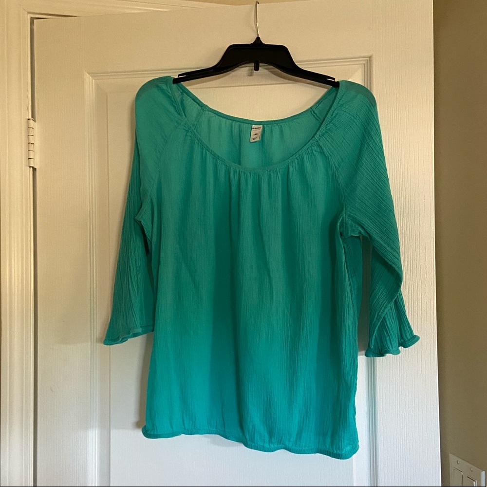 Old Navy top